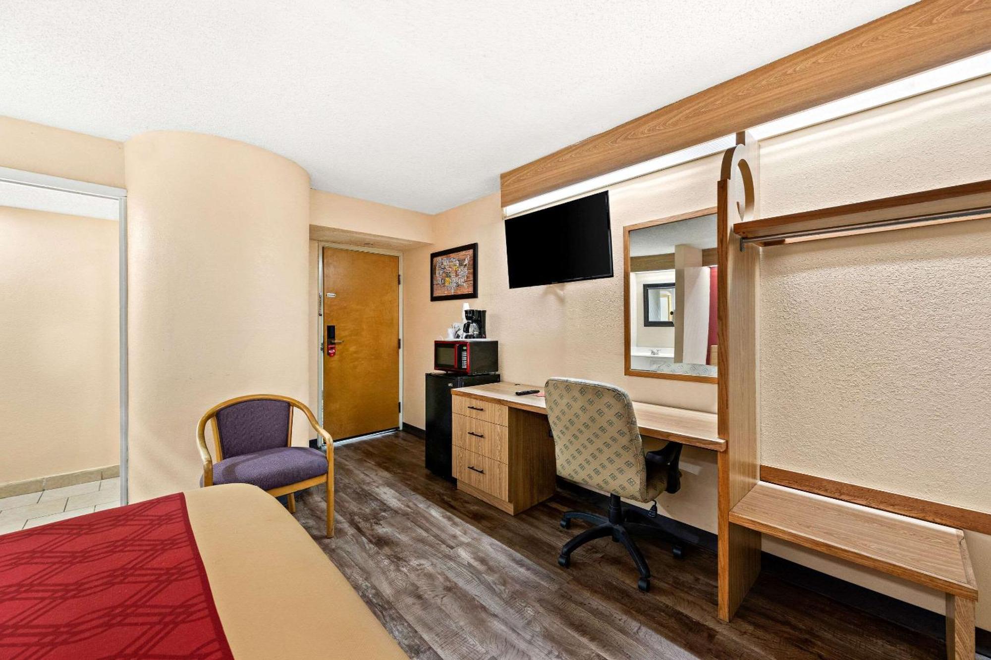 Lodge Econo London